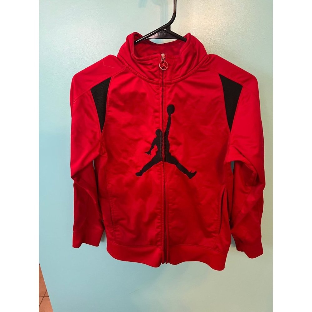 NIKE Air Jordan Basketball Boys Zip Up Jacket Red & Black Size Medium